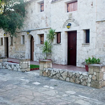 Monte E Mare Apartment Minia